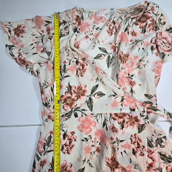 Time and Tru Floral Wrap Midi Dress Tie Waist Short Sleeve Size M - Picture 12 of 16